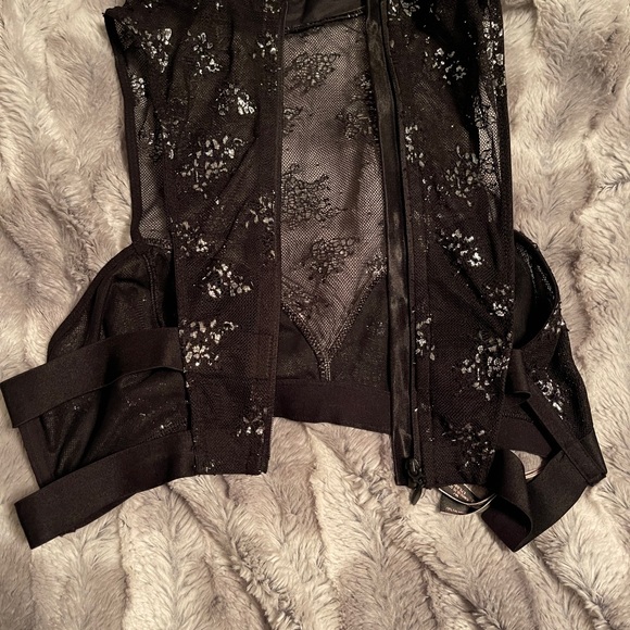 Victoria’s Secret Bralette - Picture 3 of 3